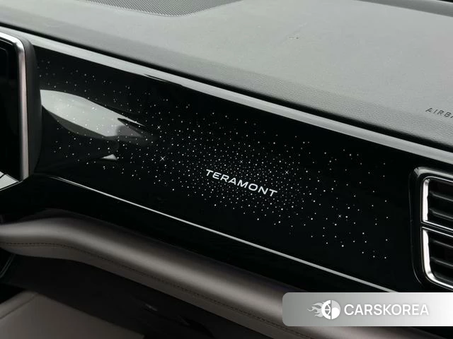 Volkswagen Teramont 2023 Черный из Китая, фото 3