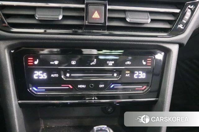 Volkswagen Tharu 2021 Белый из Китая, фото 3