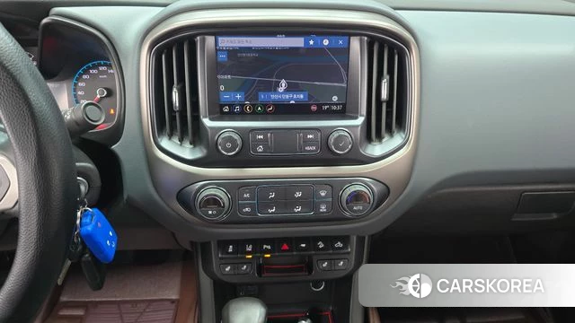 Chevrolet (GM Daewoo) Real New Colorado 2022 Черный из Кореи, фото 3