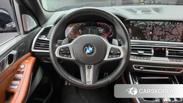 BMW X7 (G07) 2021 Черный из Кореи, фото 3