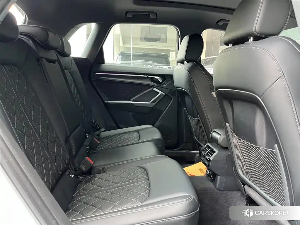 Audi Q3 2024 Белый из Китая, фото 3