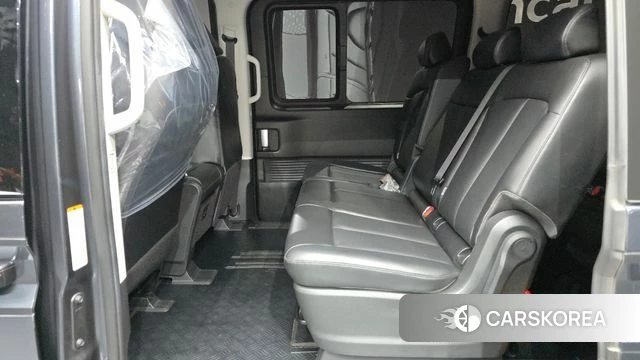 Hyundai Staria 2022 Серый из Кореи, фото 3
