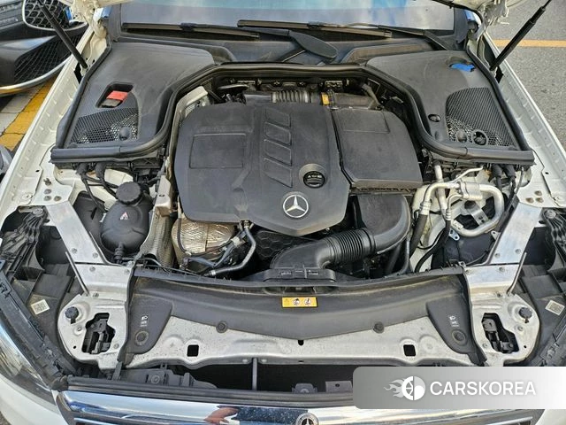 Mercedes-Benz E-Class W213 2019 Белый из Кореи, фото 3