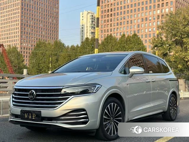 Volkswagen Viloran 2022 Серебристо-серый из Китая, фото 3