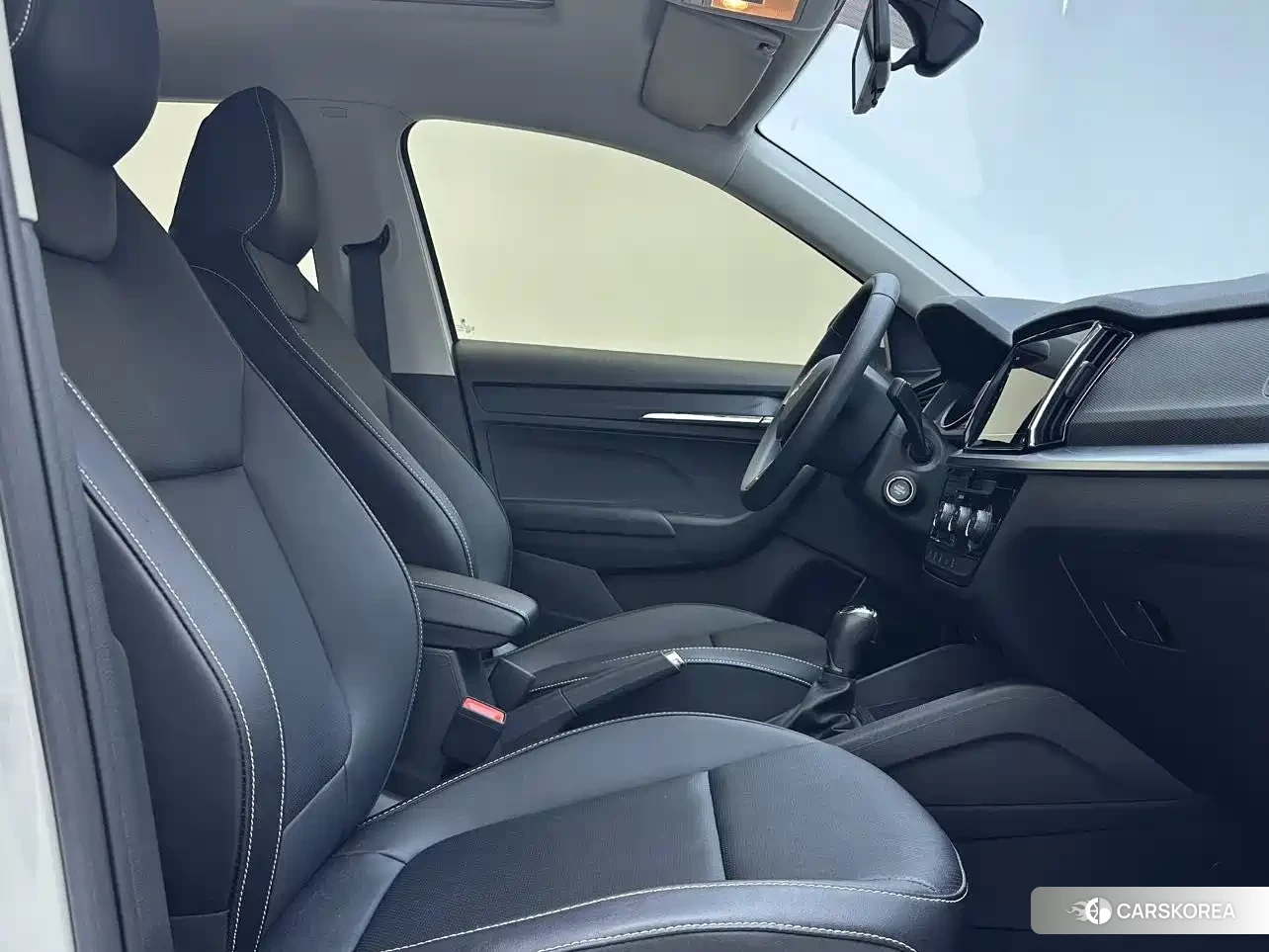 Skoda Kamiq 2022 Белый из Китая, фото 3