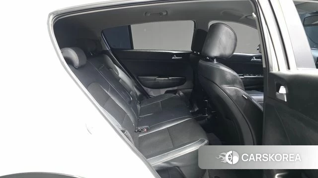 Kia Sportage The Bold 2021 Белый из Кореи, фото 3