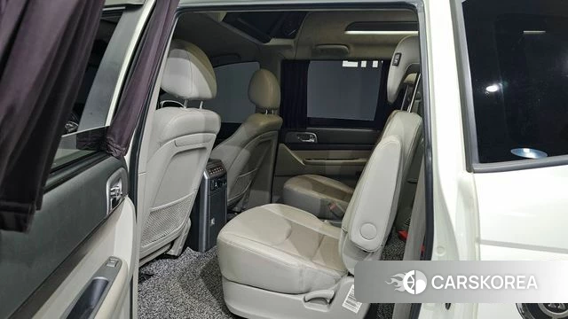 Ssangyong Korando Turismo 2019 Белый из Кореи, фото 3