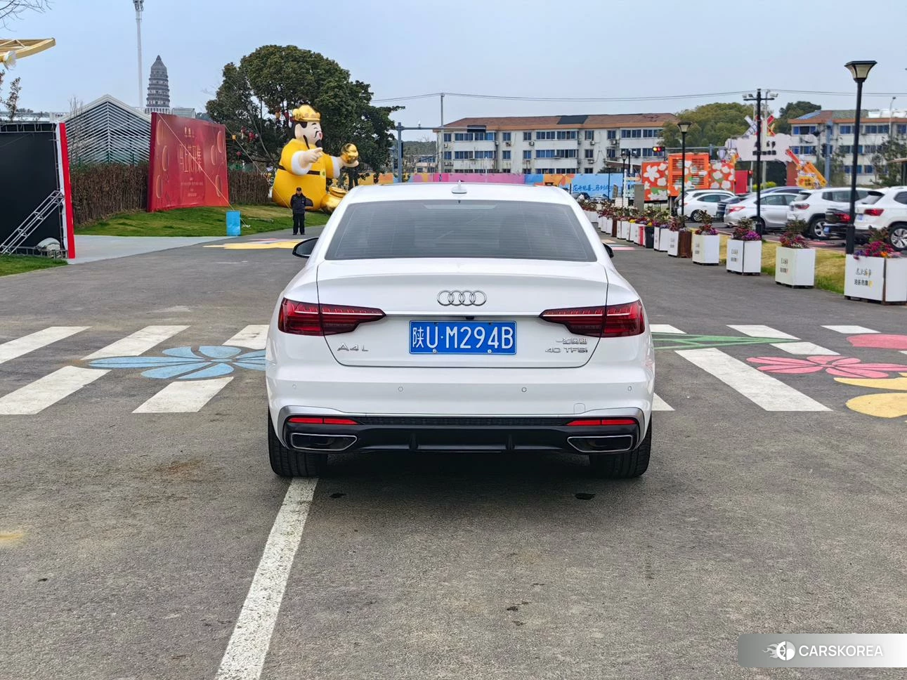 Audi A4L 2020 Белый из Китая, фото 3