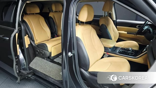 Kia Carnival 4th generation 2021 Серый из Кореи, фото 3