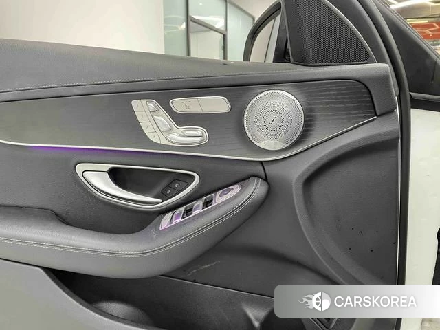 Mercedes-Benz C-class 2021 Белый из Китая, фото 3