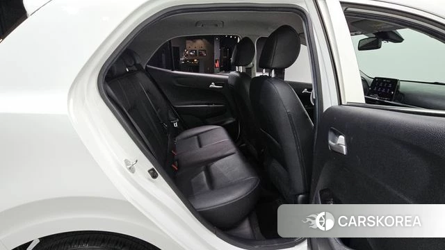 Kia Morning Urban (JA) 2023 Белый из Кореи, фото 3