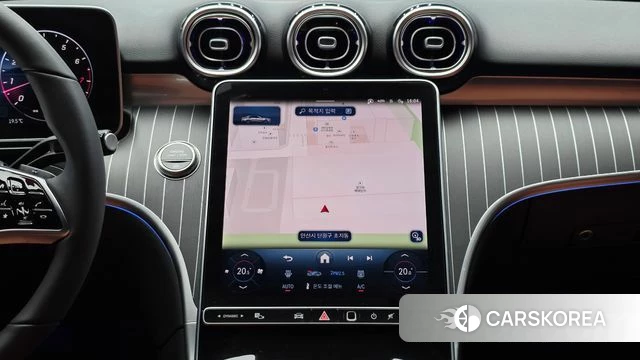 Mercedes-Benz C-Class W206 2026 Белый из Кореи, фото 3