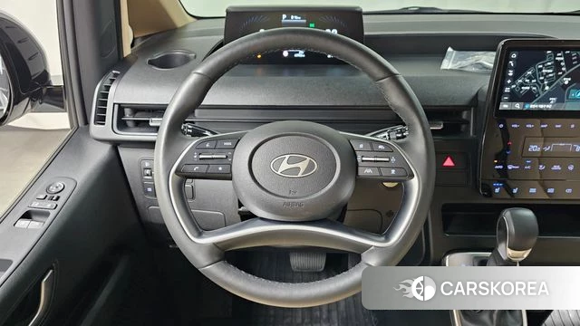 Hyundai Staria 2024 Белый из Кореи, фото 3