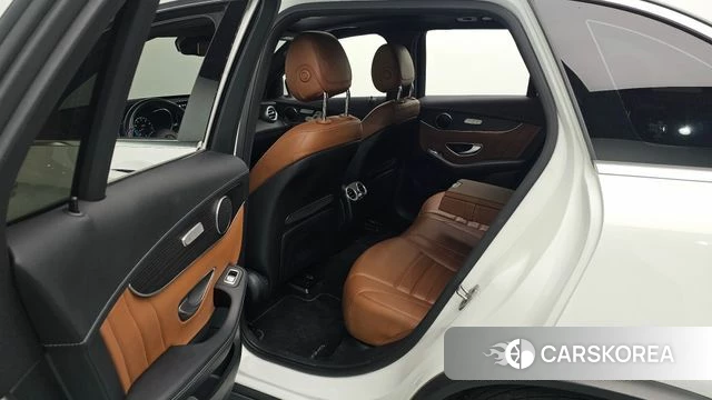 Mercedes-Benz GLC-Class X253 2022 Белый из Кореи, фото 3