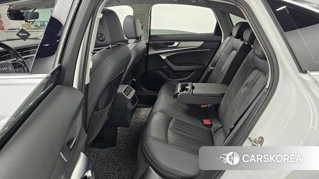 Audi A6 (C8) 2021 Белый из Кореи, фото 3