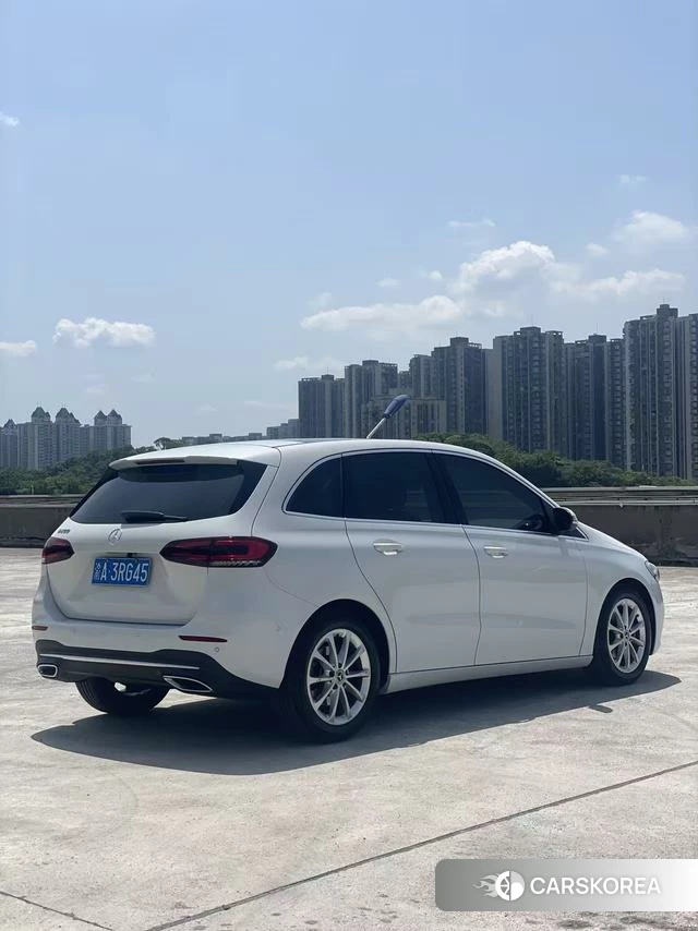 Mercedes-Benz B-class 2021 Белый из Китая, фото 3