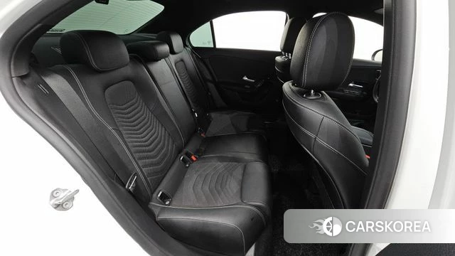 Mercedes-Benz A-Class W177 2020 Белый из Кореи, фото 3