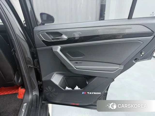 Volkswagen Tayron 2022 Темно-серый из Китая, фото 3