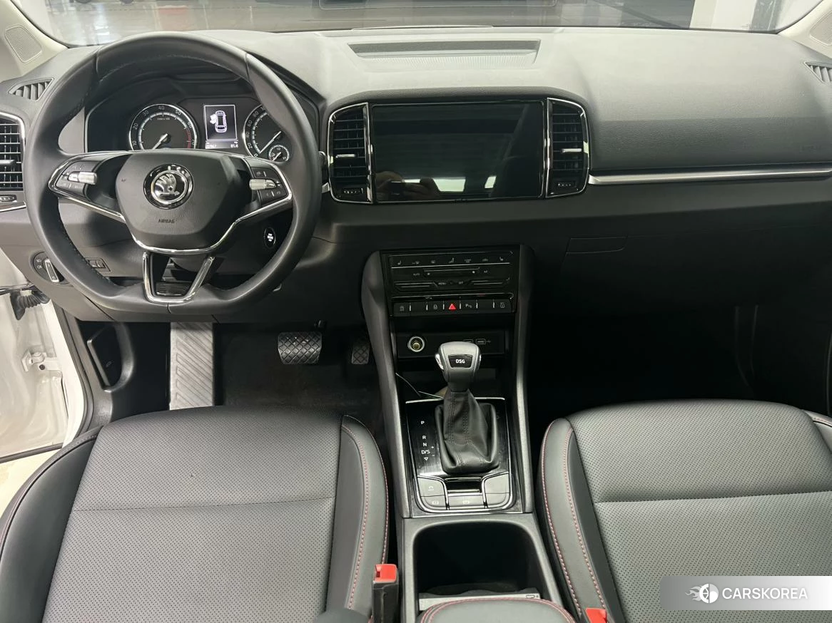 Skoda Karoq 2021 Белый из Китая, фото 3