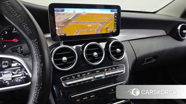 Mercedes-Benz C-Class W205 2020 Белый из Кореи, фото 3