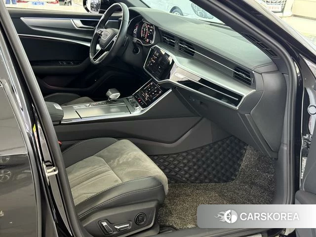 Audi A6L 2023 Черный из Китая, фото 3