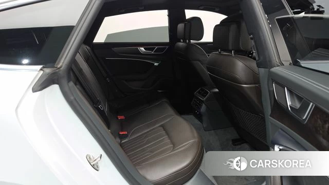 Audi A7 (4K) 2020 Белый из Кореи, фото 3