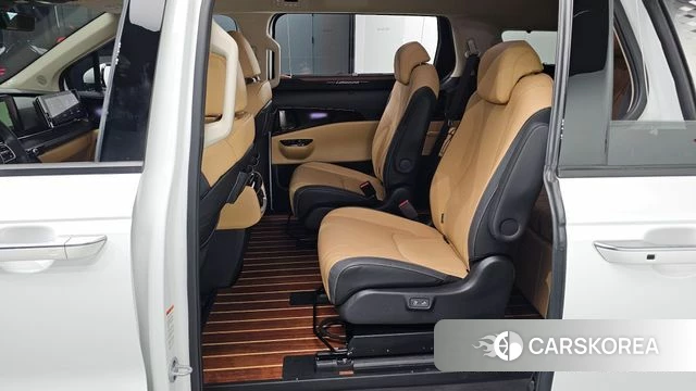 Kia Carnival 4th generation 2023 Белый из Кореи, фото 3