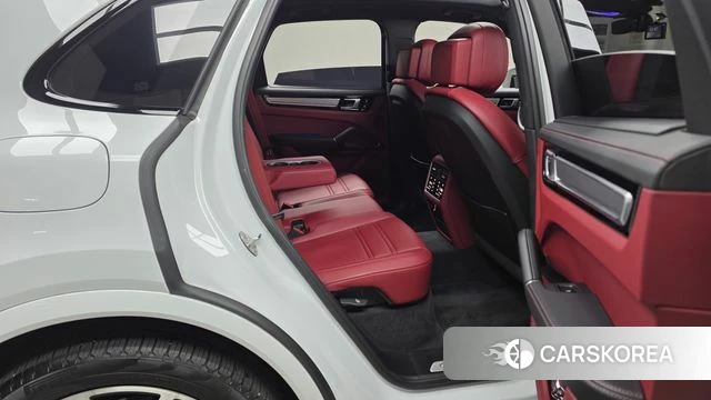 Porsche Cayenne (PO536) 2023 Белый из Кореи, фото 3