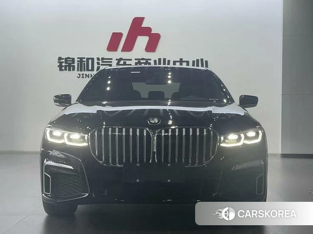 BMW 7 series 2023 Черный из Китая, фото 3