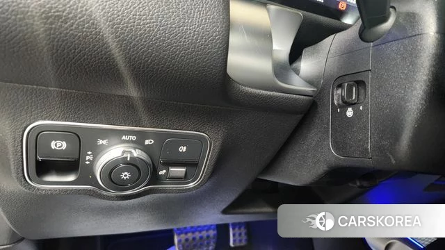 Mercedes-Benz GLB-Class X247 2026 Белый из Кореи, фото 3