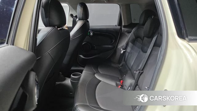 Mini Cooper D 2018 Жемчужный цвет из Кореи, фото 3