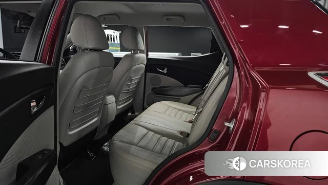 Ssangyong Berry New Tivoli 2022 Красный из Кореи, фото 3