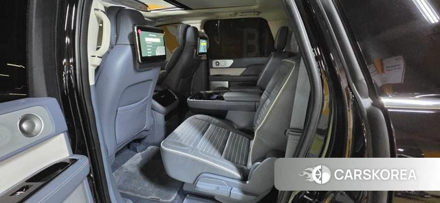 Lincoln Navigator 4th generation 2022 Черный из Кореи, фото 3