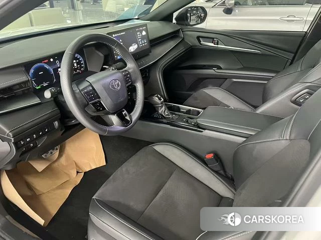 Toyota Camry 2024 Белый из Китая, фото 3