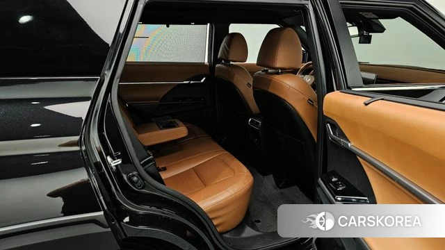 Ssangyong Torres 2024 Черный из Кореи, фото 3