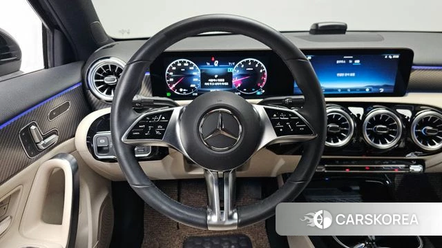 Mercedes-Benz A-Class W177 2024 Черный из Кореи, фото 3