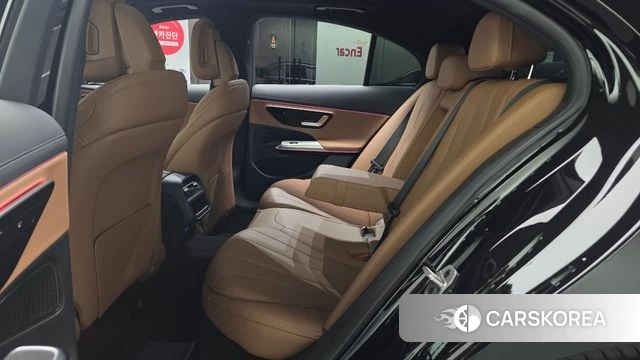 Mercedes-Benz E-Class W214 2025 Черный из Кореи, фото 3