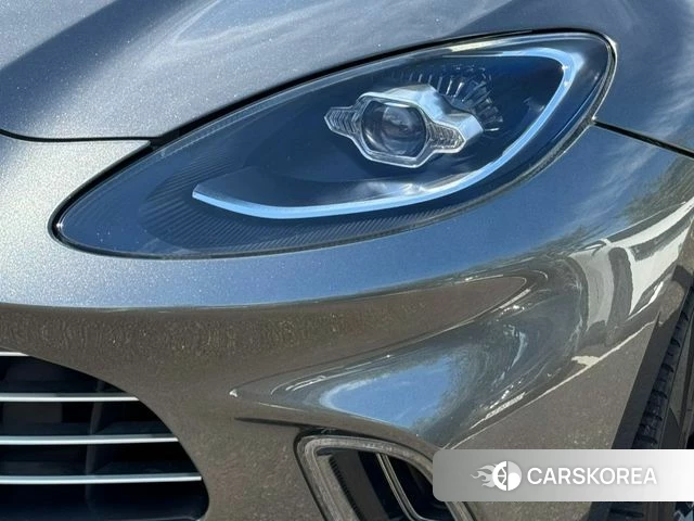 Aston Martin DBX 2022 Серый из Кореи, фото 3