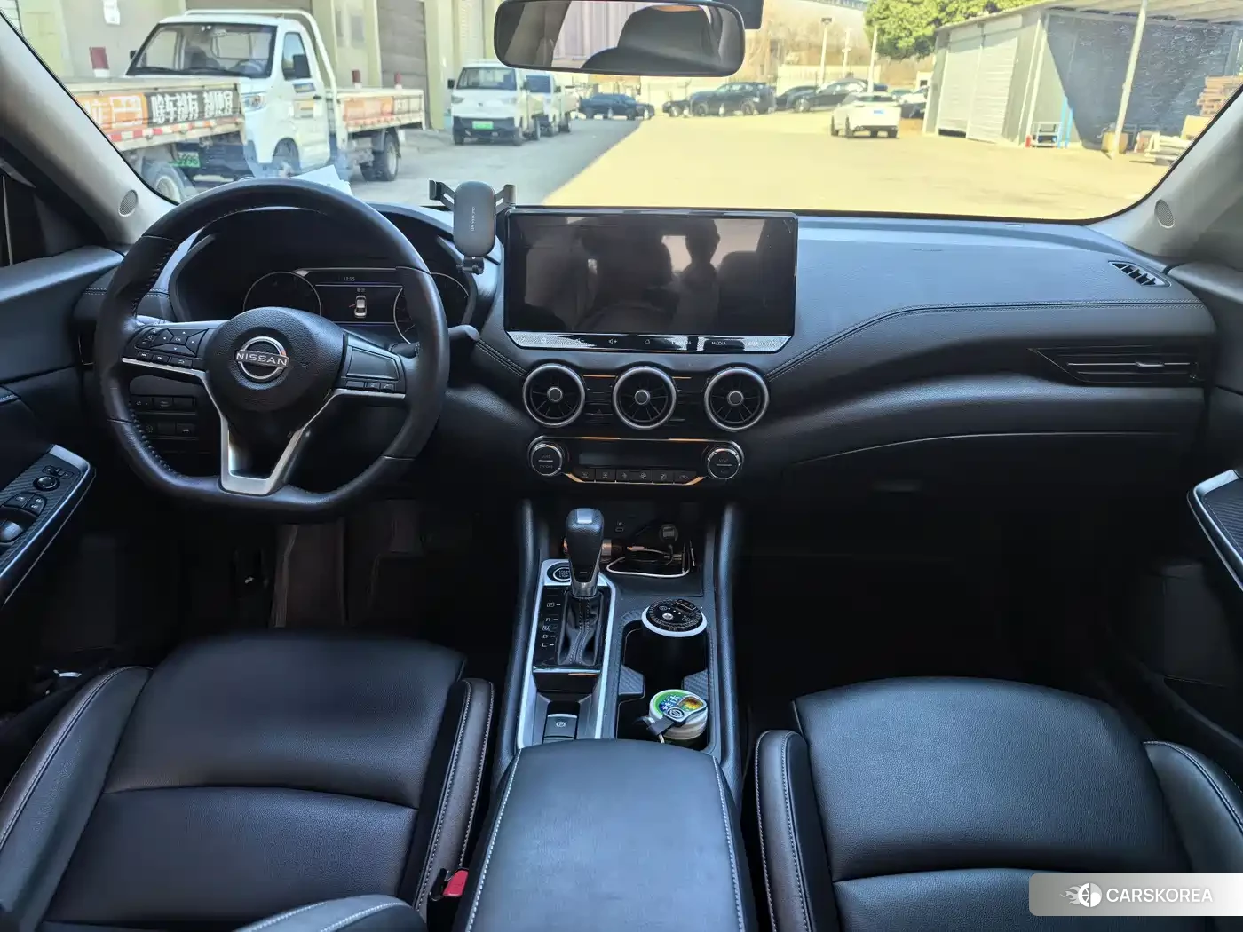 Nissan Sylphy 2025 Белый из Китая, фото 3