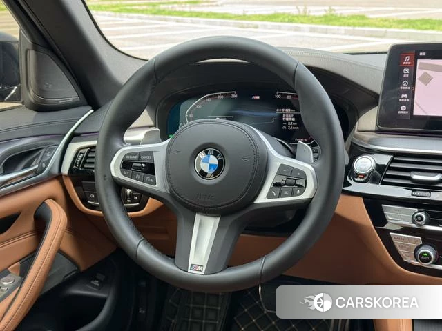 BMW 5 series 2023 Черный из Китая, фото 3