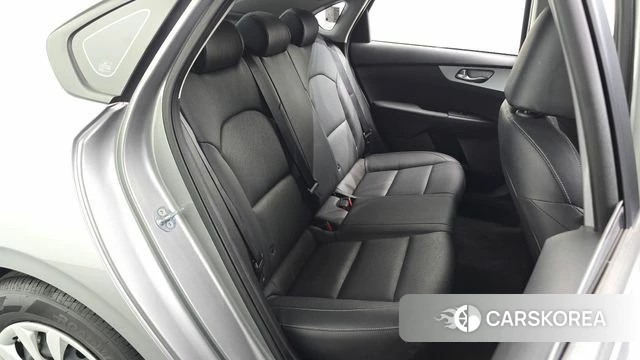 Kia The New K3 2nd generation 2022 Серый из Кореи, фото 3