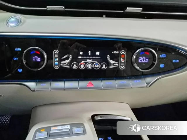 Genesis Electrified GV70 2023 Белый из Кореи, фото 3