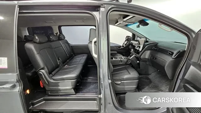 Hyundai Staria 2025 Серый из Кореи, фото 3