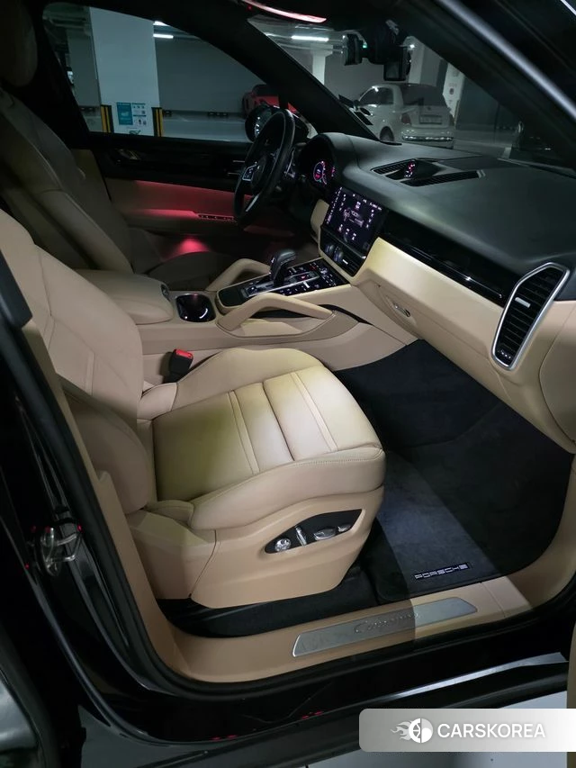 Porsche Cayenne (PO536) 2021 Черный из Кореи, фото 3