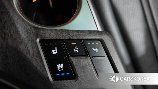 Kia K8 2023 Серебристо-серый из Кореи, фото 3