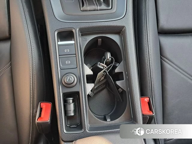Audi Q3 (F3) 2024 Синий из Кореи, фото 3