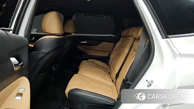 Hyundai The New Santa Fe 2023 Белый из Кореи, фото 3