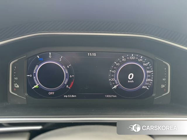 Volkswagen Tiguan L 2021 Серебристо-серый из Китая, фото 3