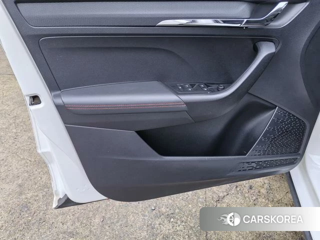 Skoda Kamiq 2021 Белый из Китая, фото 3