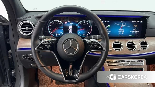 Mercedes-Benz E-Class W213 2020 Серый из Кореи, фото 3